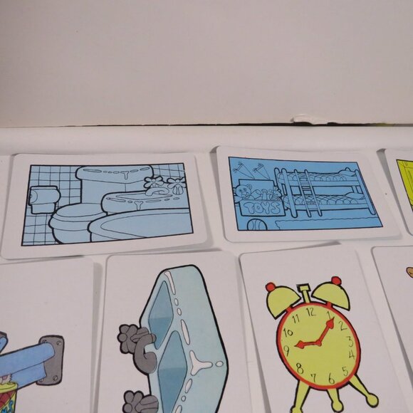 4 Picture Card Games 1972 Milton Bradley #7579 LIKE NEW CARDS, ALL PIECES - Picture 7 of 16